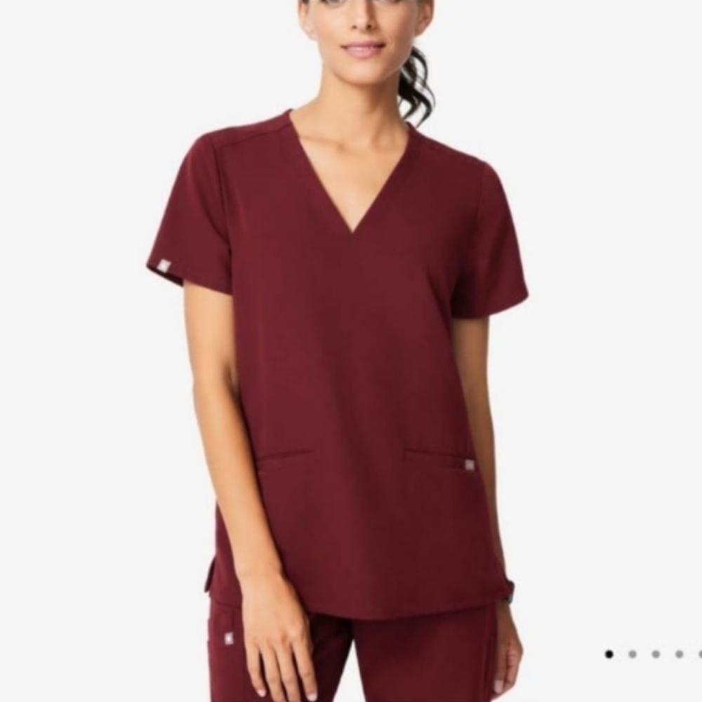 Figs Marron Burgundy Scrub Top Sz S NWT